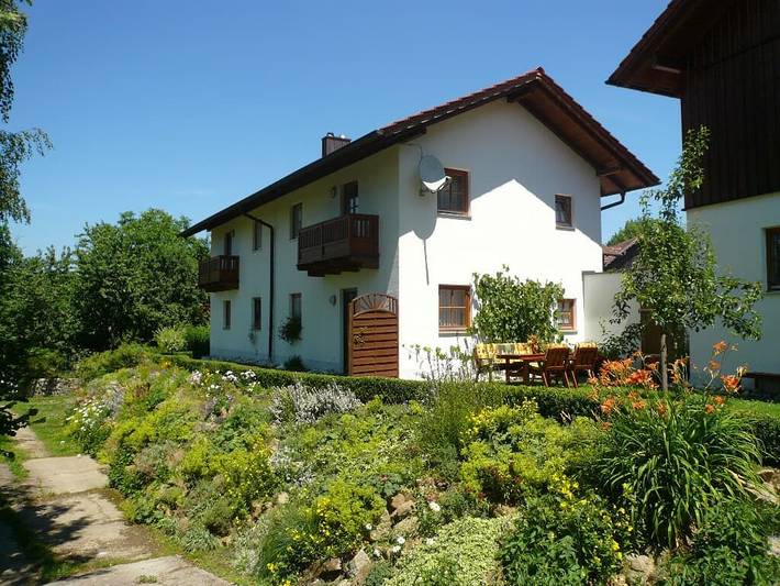 Ferienwohnungen Stuiber - Ferienwohnung Landzeit in Haarbach, Ostbayern