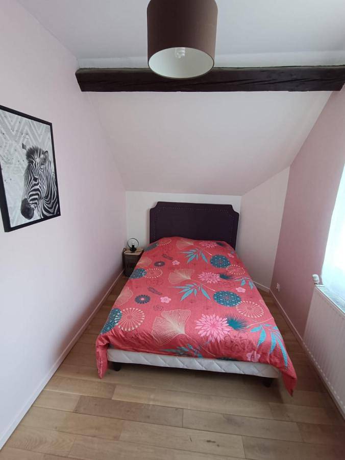 Two-Bedroom House in Valenciennes, Région de Valenciennes