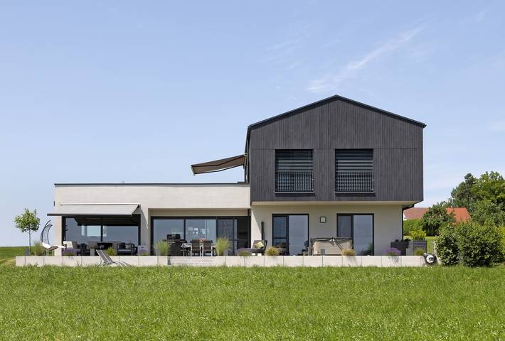 Geheel appartement, Appartement 'Panorama' met privéterras, balkon en Wi-Fi in Unterschwarzach, Bad Wurzach