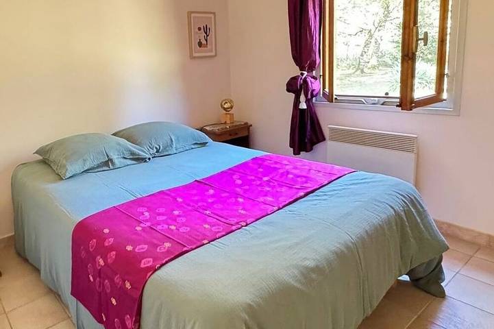 Location de vacances pour 4 personnes, avec jardin à Uza - 2