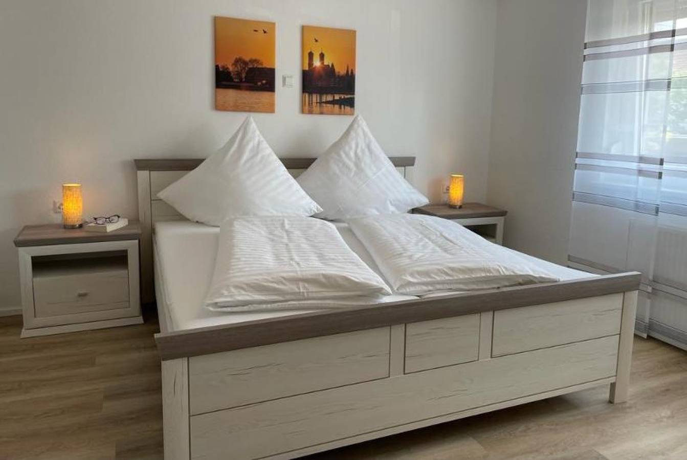 Ganze Wohnung, Ferienwohnung 'Zeppelin N T' mit Privatterrasse, Gemeinschaftsgarten und Wi-Fi in Friedrichshafen, Region Bodensee-Oberschwaben