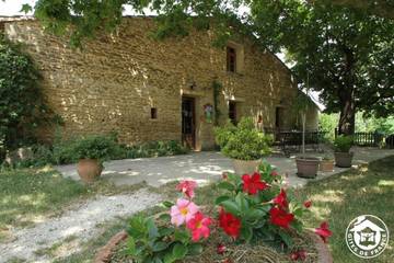Cottage pour 2 personnes, avec terrasse et jardin à Étoile-sur-Rhône