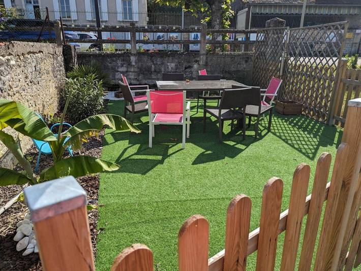 Location de vacances pour 8 personnes, avec vue et terrasse à Andryes - 4