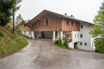 Ferienwohnung für 4 Personen, mit Garten in Deutschnofen