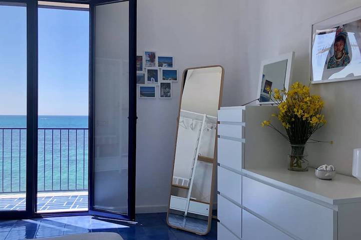 Das Meer in einem Glas in Sciacca, Sizilien