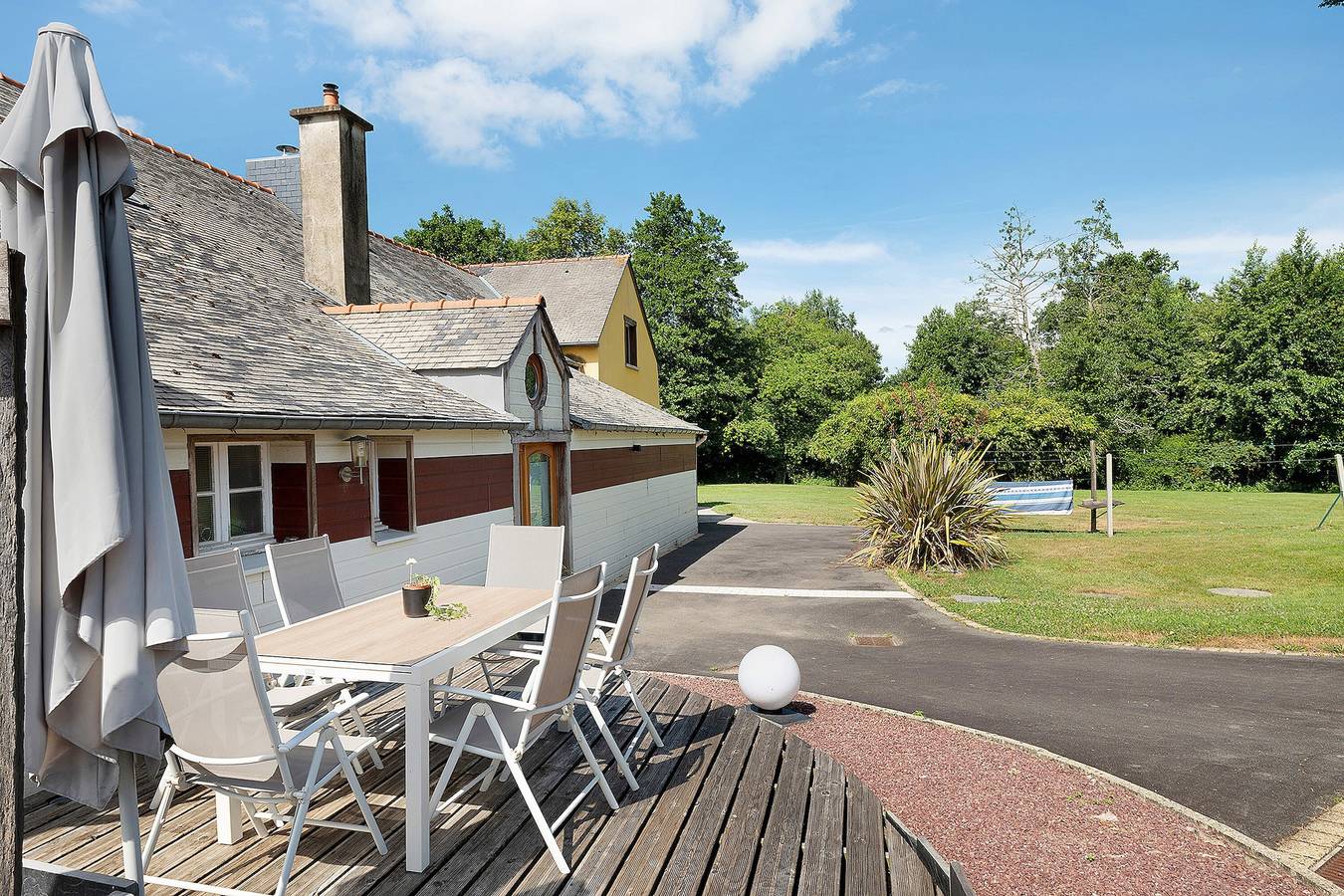 Chambre d’hôtes «Le Zéphyr» avec terrasse, jardin partagés et Wi-Fi in Romillé, Région de Rennes