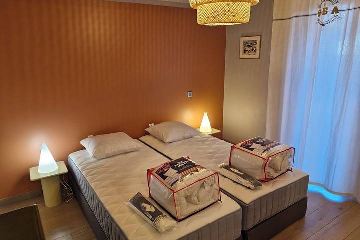 Gîte pour 4 personnes dans Plage de la Baumette - 2