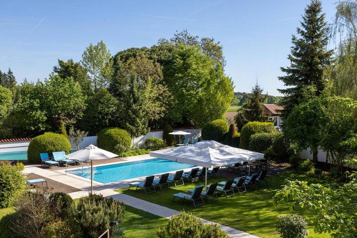 Hotel für 3 Personen, mit Garten und Pool sowie Sauna und Whirlpool in Rheinebene