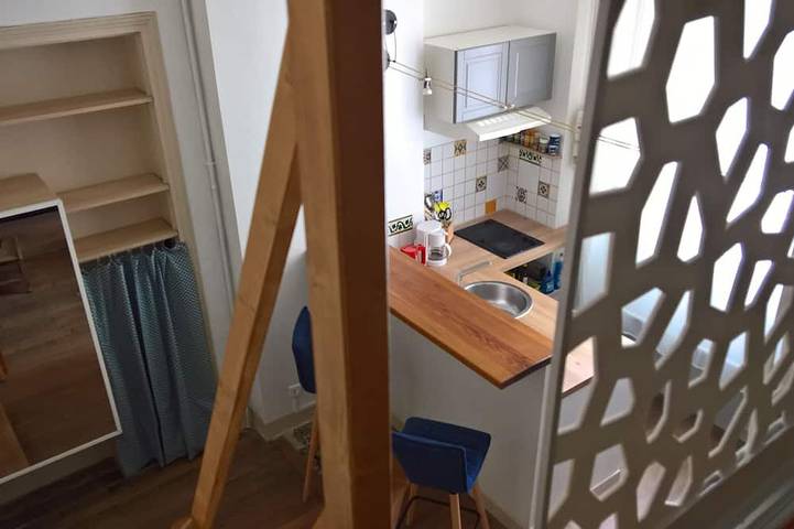 Vacation rental for 3 people, with hot tub in Paris