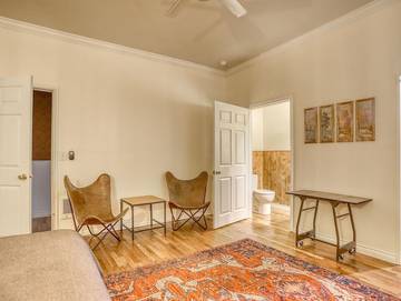 Vacation House for 4 Guests in Mount Hood Village, Mount Hood, Picture 3