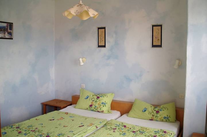 Charmantes Ferienhaus mit typisch südfranzösischem Flair und schönem Garten in Baixas, Mittelmeerküste (Frankreich)