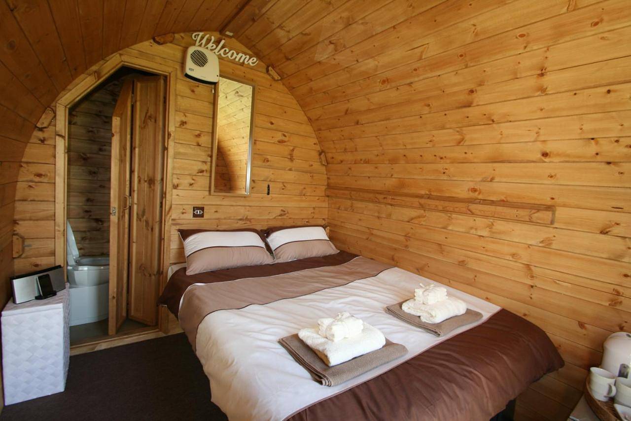 Suitehuts @ Silverstone in Silverstone, Northamptonshire