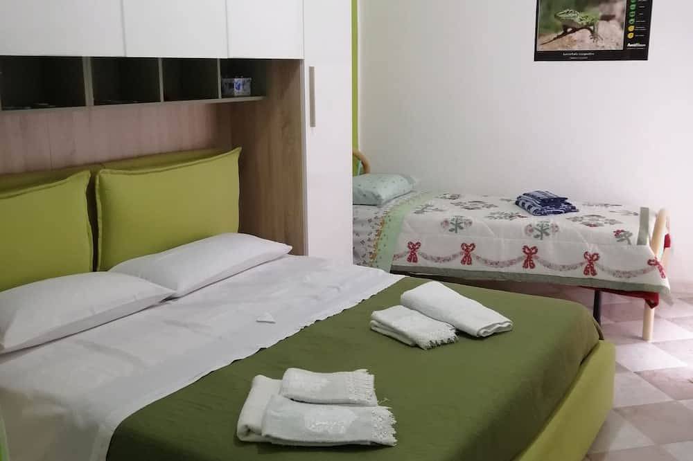 Entire apartment, Ludovica's dream house in Aspra, Palermo Province