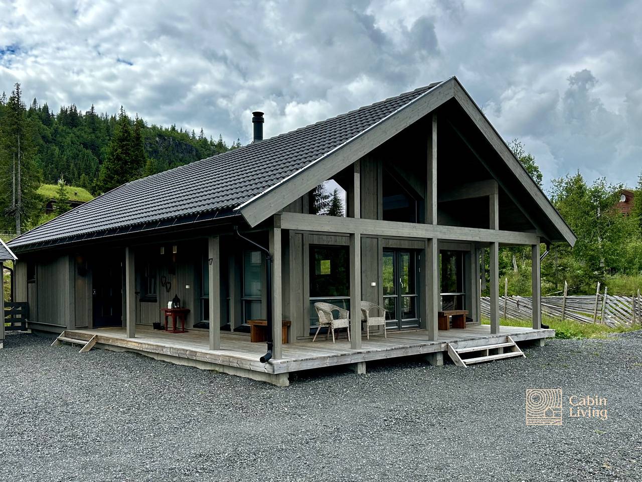 Modern cabin Skeikampen with ski-in/out cross country trails & great view in Skeikampen, Gausdal 