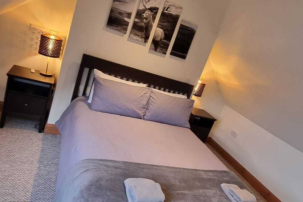 A Spacious 3-Bedroom Retreat at the Gateway to the Highlands in Nevis Range, Fort William