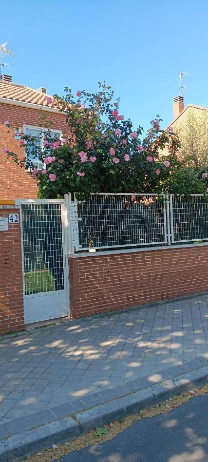 Apartamento vacacional entero, Double Room in Rivas-Vaciamadrid, Área Metropolitana de Madrid