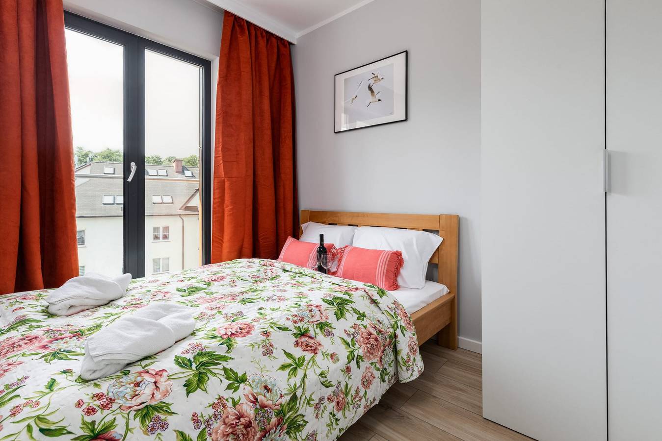 Ganze Wohnung, Stylish Apartment | Jacuzzi in the Building | Close to the Beach in Międzywodzie, Wollin