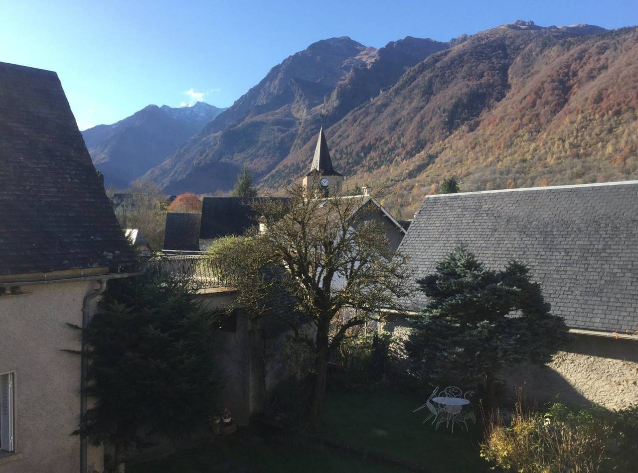 Appartement entier, Gîte vue montagne in Loudenvielle, Pyrénées