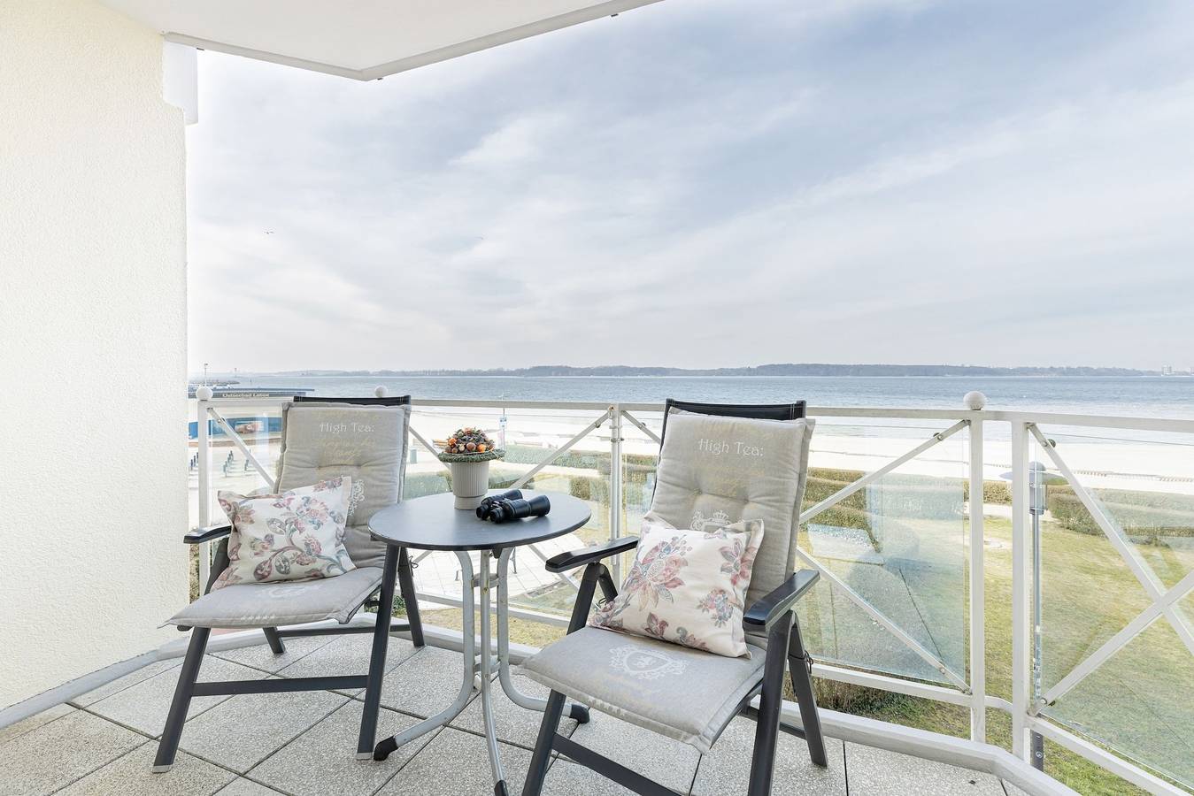 Ganze Ferienwohnung, Strandhotel Laboe Nr. 16 in Kieler Förde, Laboe