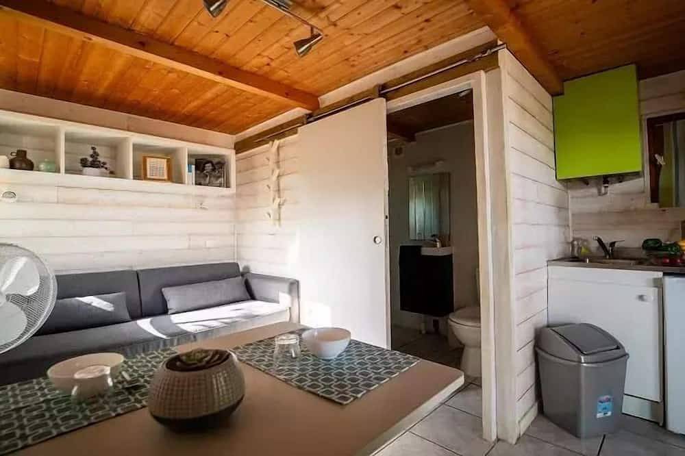 Chalet 1 pièce 2 Personnes in Laroque-des-Albères, Côte méditerranéenne (France)