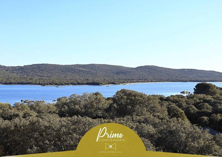 Appartement de vacances pour 4 personnes, avec vue ainsi que piscine et jardin, adapté aux familles