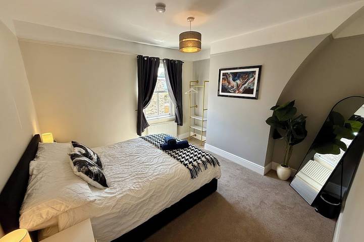 Salisbury City Centre Cottage in Salisbury, Wiltshire