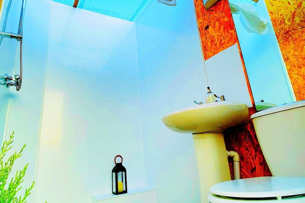Cayo ~ Retreat All New Superior Bell Tent Sleeps 8. in Brecon Beacons