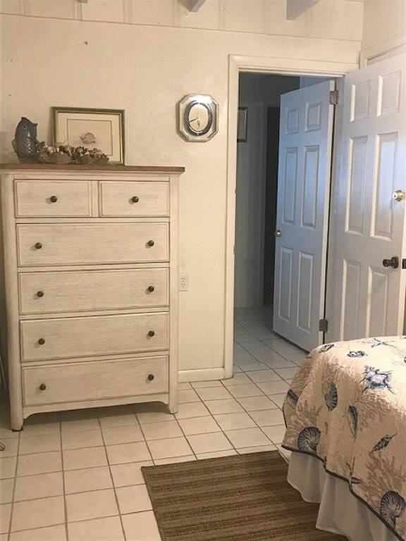 Cabin for 8 people the Florida Panhandle