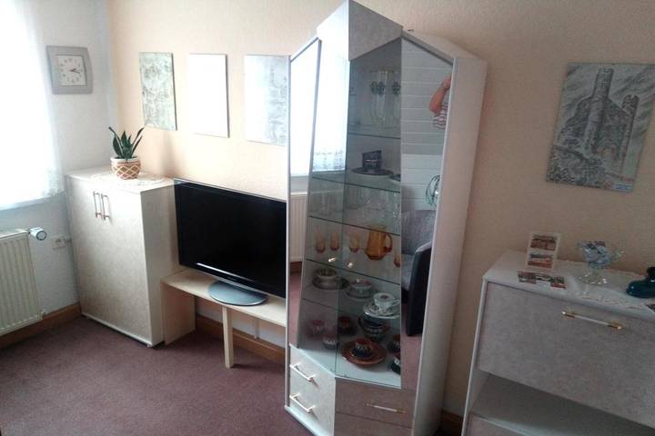 Ferienwohnung für 3 Personen, mit Terrasse und Garten sowie Ausblick in Saalfeld/Saale - 3