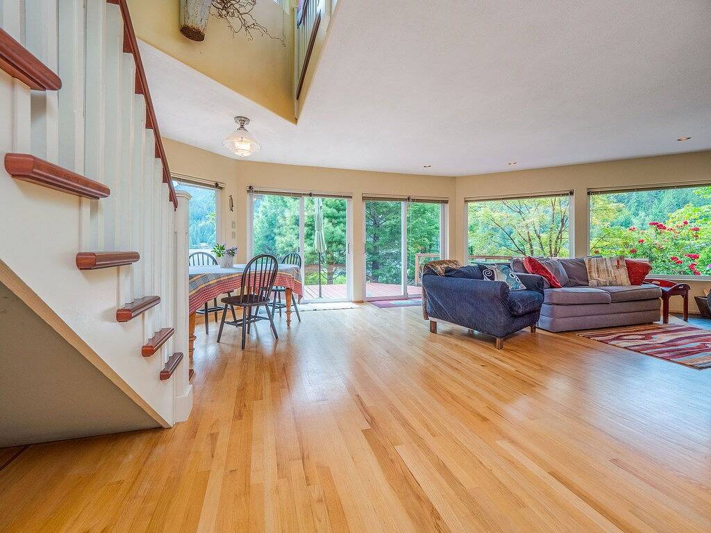 North Lake 2 Schlafzimmer Sunshine Coast Water Front Retreat in Sunshine Coast Regional District