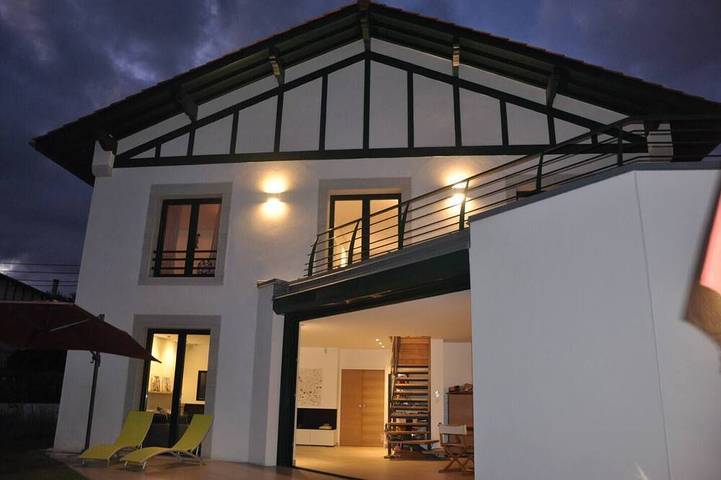 Ferienhaus für 8 Personen, mit Garten