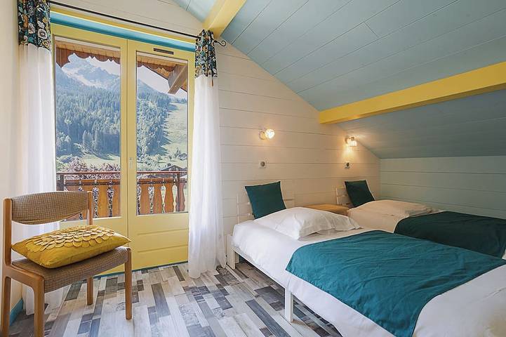 Chalet Entirely Renovated - 4 Bedrooms - Large terrace, private parking in La Chapelle-d'Abondance, Les Portes du Soleil