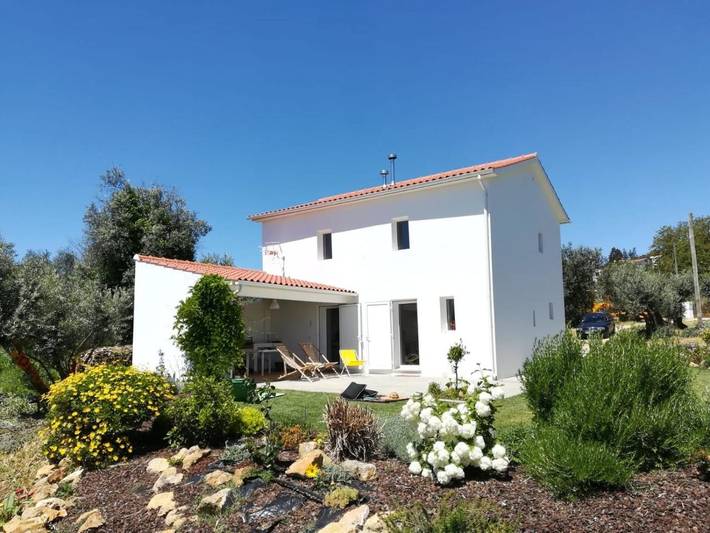 Location de vacances pour 7 personnes, avec vue et jardin à Figueiró dos Vinhos - 2