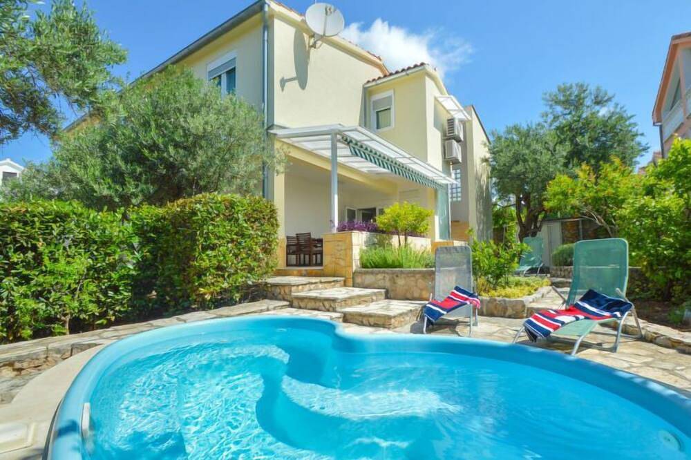 Casa vacanza a Trebocconi a partire da 161€ a notte