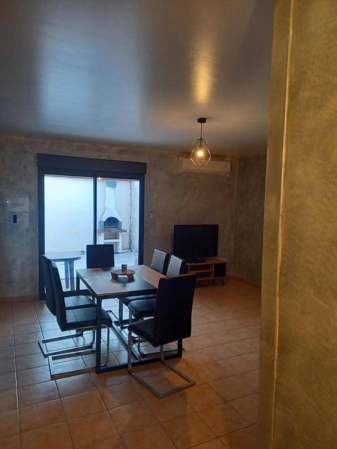 Gîte pour 6 personnes, avec vue ainsi que terrasse et vue sur le lac à Molières - 2