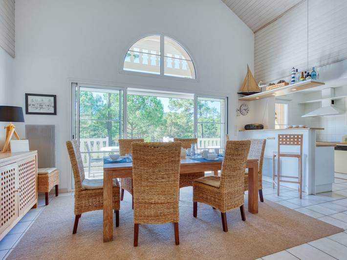 Location de vacances pour 6 personnes, avec jardin et piscine, animaux acceptés dans Golf de la Méjanne - 4