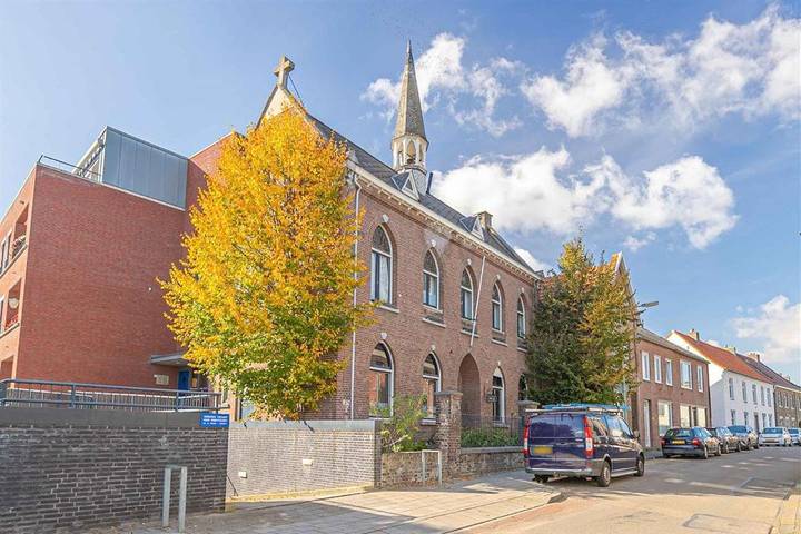 Chambre d’hôte pour 2 personnes, avec Terrasse à Maastricht