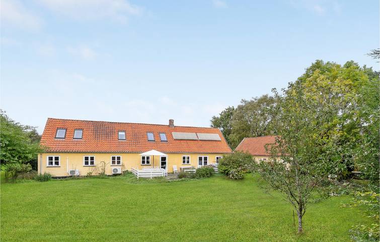 Ferienhaus für 10 Personen, mit Terrasse