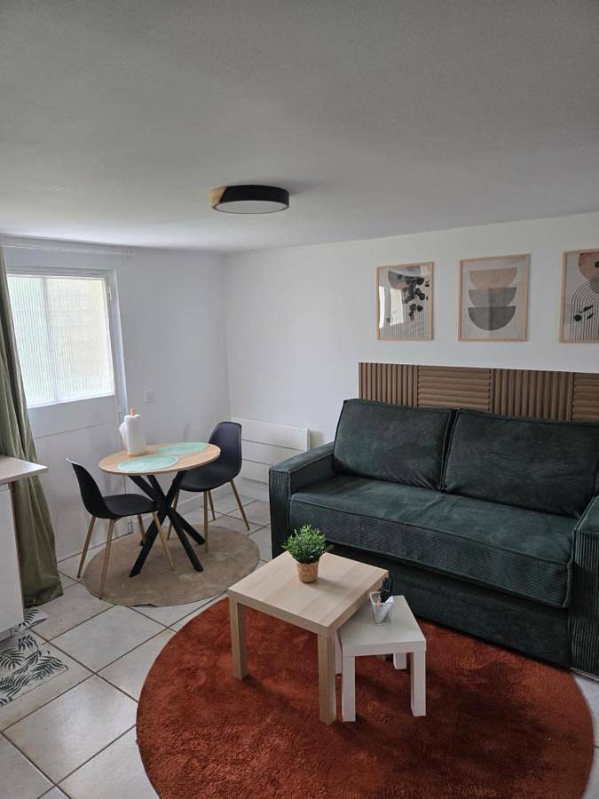Appartement entier, Studio 1 indépendant proche Paris in Épinay-sur-Seine, Seine-Saint-Denis