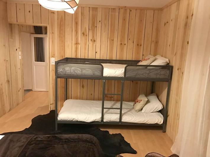 Hôtel pour 6 personnes à Saint-Michel-Mont-Mercure - 2