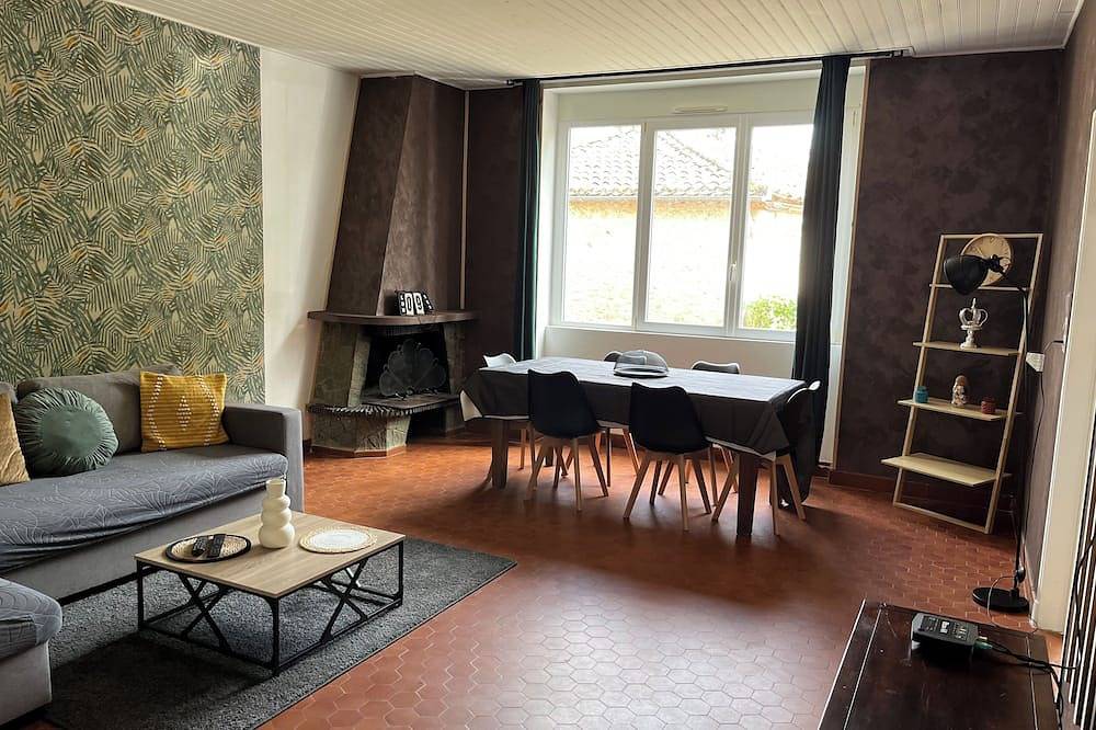 Charmante maison avec jardin et spa in Lédat, Région de Villeneuve-sur-Lot