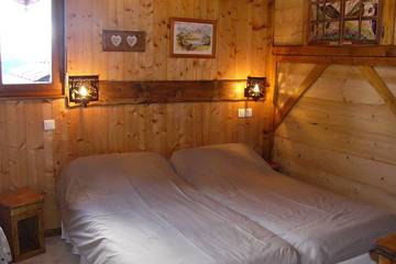 Chalet pour 31 Personnes dans Bernex, Région de Thonon-les-Bains, Photo 1