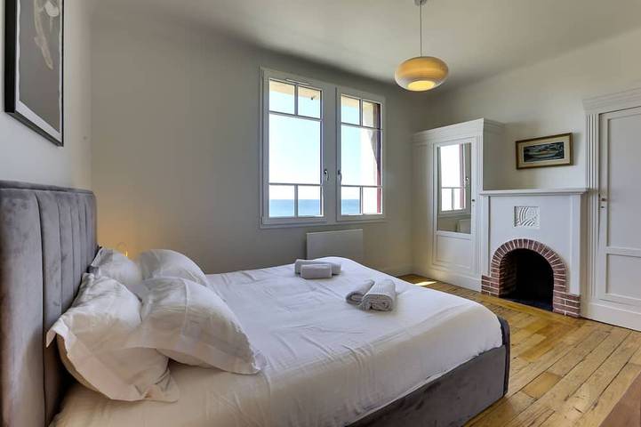 Villa Art Deco facing the Ocean - 8 rooms in Hossegor, Côte d’Argent