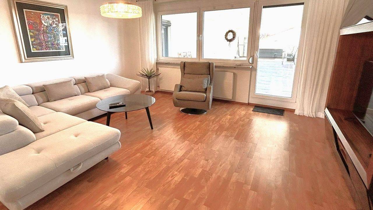 Ganze Ferienwohnung, Ferienwohnung für 6 Personen (140 m²) in Friedrichshafen in Friedrichshafen, Region Bodensee-Oberschwaben