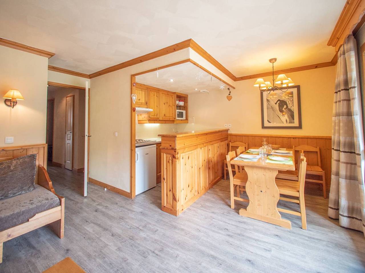 Apartamento entero, Apartamento 3 habitaciones, 44m², 7 pers, balcón, se admiten mascotas in Valmorel, Les Avanchers-Valmorel