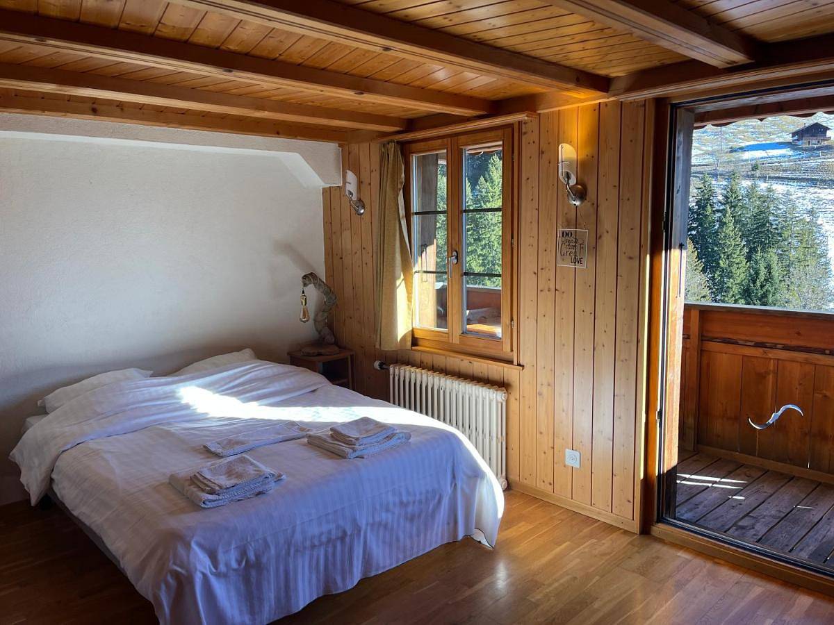 L'Auberge de la Combal in Ormont-Dessous, Pays-d'Enhaut Region