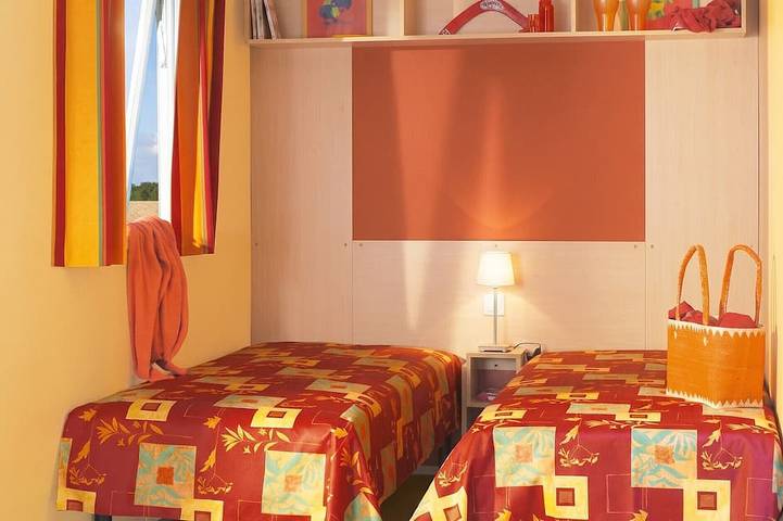 Location de vacances pour 5 personnes, avec Terrasse à Juncalas - 2