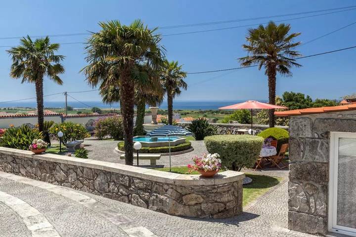 Ferienhaus für 4 Personen, mit Balkon und Terrasse sowie Garten und Ausblick