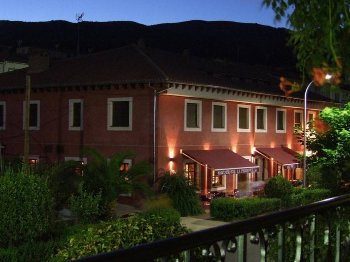 Casa rural, con Terraza y Jacuzzi en La Vera