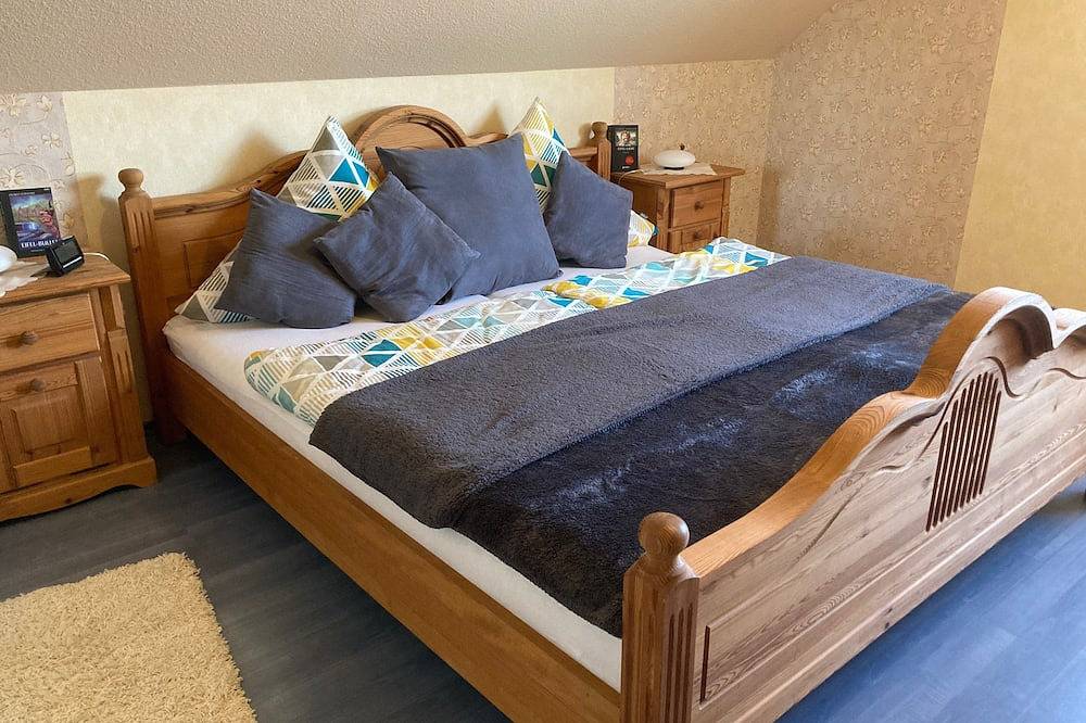 Ganze Wohnung, Haus André - schöne helle 4**** Ferienwohnung für 4 Personen in Ulmen, Cochem-Zell